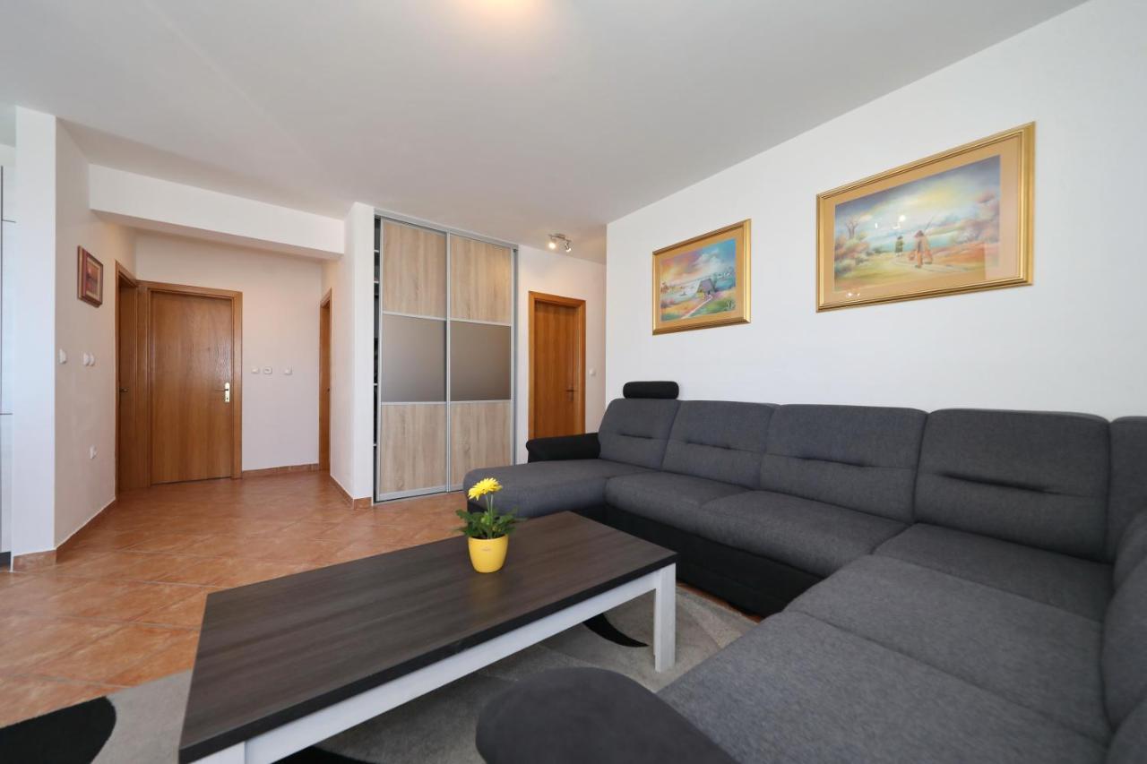 Apartment Dora Preko Exterior foto