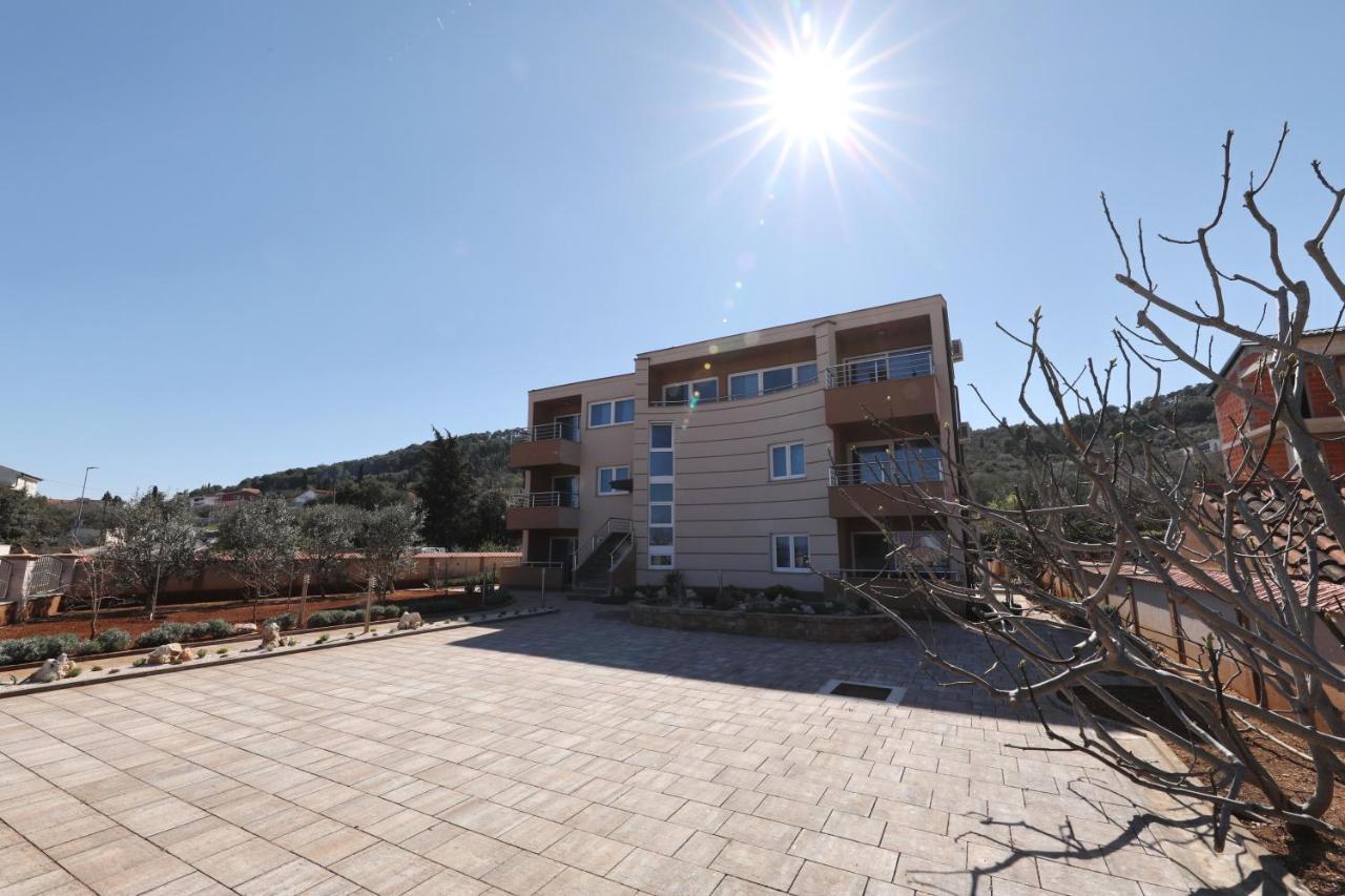 Apartment Dora Preko Exterior foto